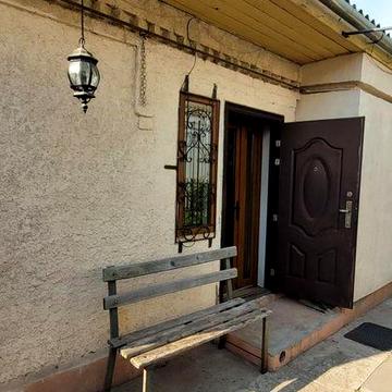 Будинок на правому березі Запоріжжя для цивільної родини