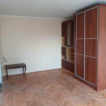 Оренда 1-кім Тролейбусна, 14  6/9ц 30 кв.м готельного типу 10500 грн/міс