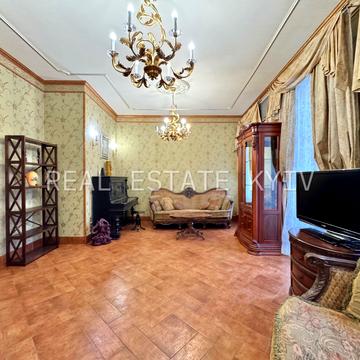 Івана Франка вул., 20-Б