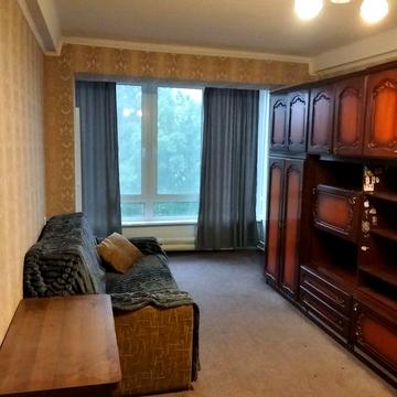 Здається в  оренду 1к квартира метро Лукянівська