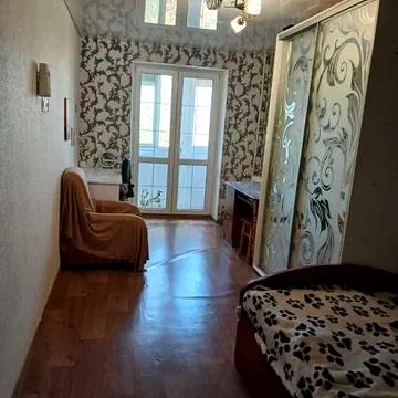 Продам затишну двокімнатну квартиру в Корабельному районі (вул. Океанівська)