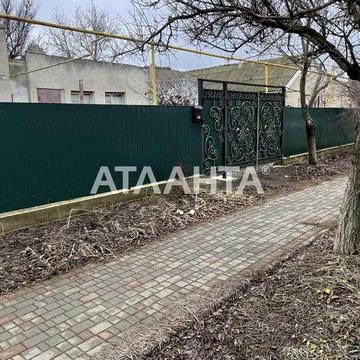 Дом с коммуникациями с. Доброслав