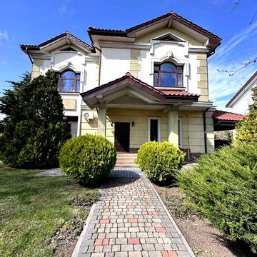 Приватний будинок 280 м² у КМ «Аріадна» | 10 соток | охорона | автономність АП