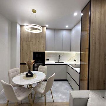 Продаж  новобудови в центрі міста