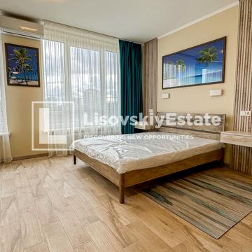 Всеволода Змієнка вул., 21