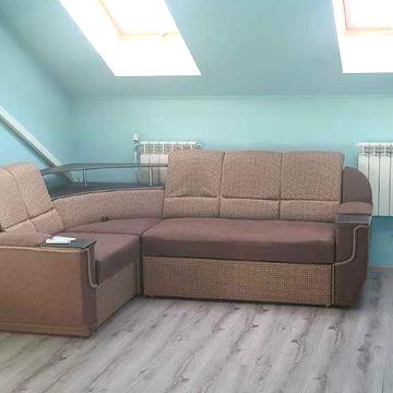 Пропозиція оренди ЧАСТИНИ БУДИНКУ, 4 кімнати по вул. Угорська