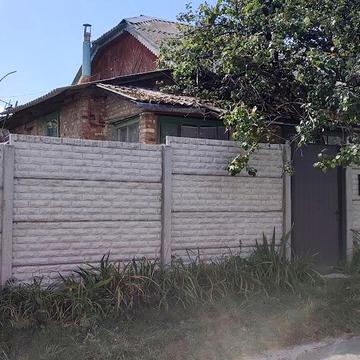 Луки Долинського вул. (Кареловська), 3