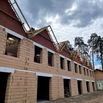 Продаж таунів в Центрі БУЧІ , Держ програми -ТАК