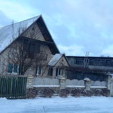 Продаж будинку для великої сімї