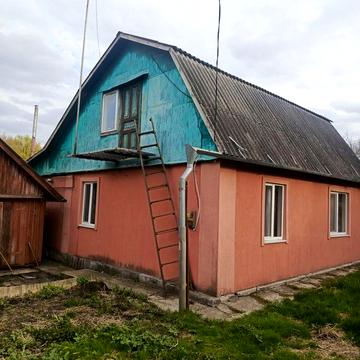 Продається будинок в центрі міста