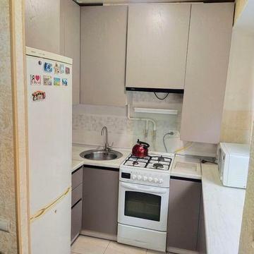 Однокімнатна квартира на Войкова.Можна на місяць