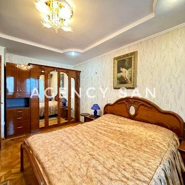 Сдаем 3-х квартиру в  Центре ул. Петропавловская