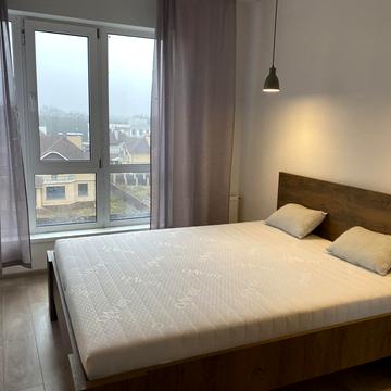 Метрологічна вул., 60