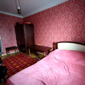 Свято-Миколаївська вул. (Леніна), 20