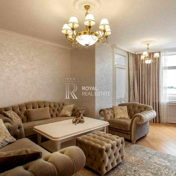Продаж Квартира 4кім. 185.м2 бул. Лесі Українки Центр Метро Паркінг