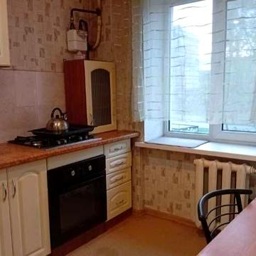 Сдам 1 комнатную квартиру с ремонтом 2/5, пр. Гагарина, Науки, центр