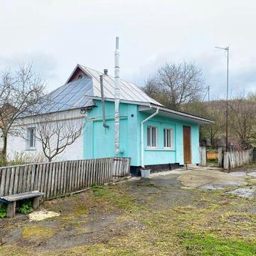 Продам будинок зі зручностями