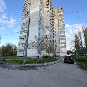 В Продажу 1 к к на Космонавтів , 154 / р-н Копійки