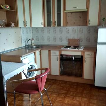 Продаж 1к Квартира Небесної Сотні проспект