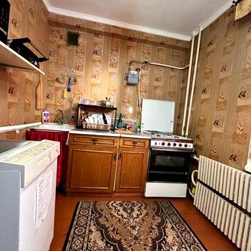 1 кімнатна квартира на 2 поверсі