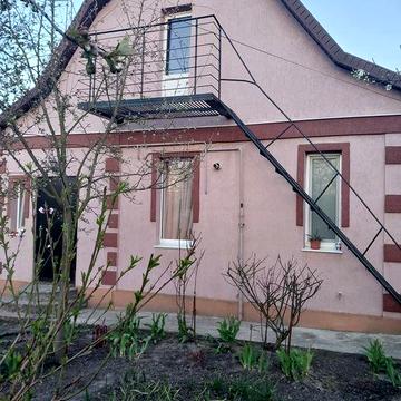 Добротний будинок в курортному місті Миргород