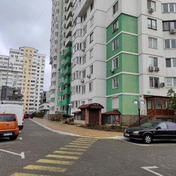 Продам 2 ком квартиру на Бочарова
