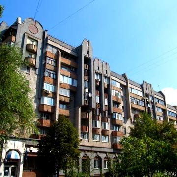 Продаж затишної 4-х кім. квартири в центрі міста по Олександра Поля