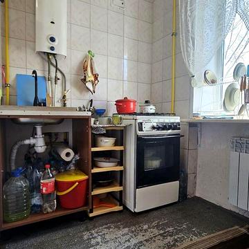 Довгострокова оренда 1к Квартира Криворізька вулиця