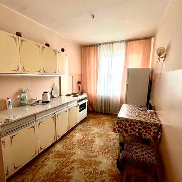 Сдам 1-комнатную кв., метро Деміївська -150 м.,  Голосіївський пр-т 15