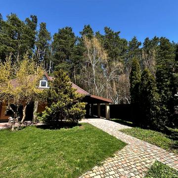 Оренда будинку 200 метри на  7 сотих поряд з лісом та озерами