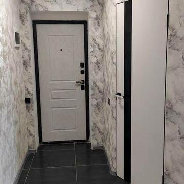 Двохкімнатна квартира, в центрі міста.