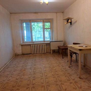 Продам 1 кв 1/5,центр 30т$