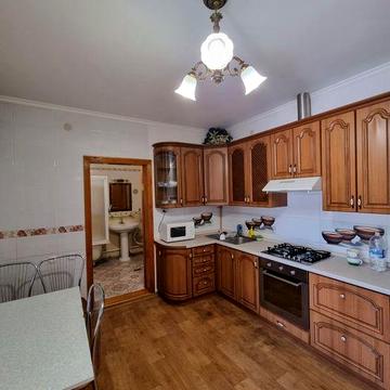 Оренда будинка в центрі Херсона .