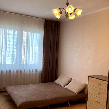 Здається сучасна квартира в новому будинку на Троєщині