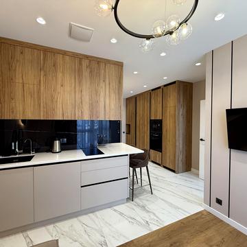 Предславинська вул., 42