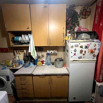 ЗВЕРИНЕЦКАЯ ,61;ПЕЧЕРСК;2х комнатна квартира под ремонт-48м2