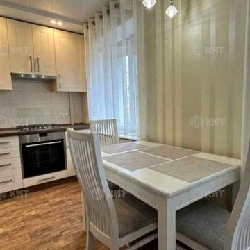 Продаж 3к Квартира Поздовжня вулиця