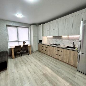 ЖК Сімейний, здам простору однокімнатну квартиру 43 кв.м.