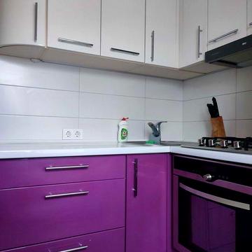 Здам 3-х к кв по вул Мілютенко, метро Лісова