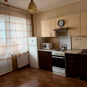 Здам 1 кімнатну вул. Хорольська 1 А поручь Мега-Сити Вільна