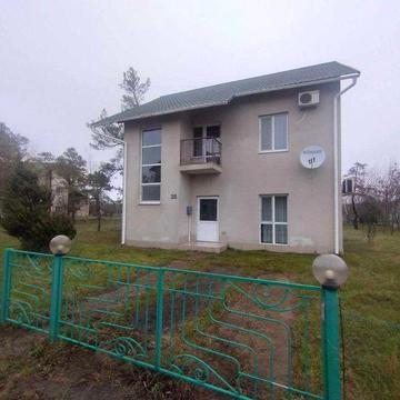 Свій котедж у Коблеві біля моря здам в оренду.