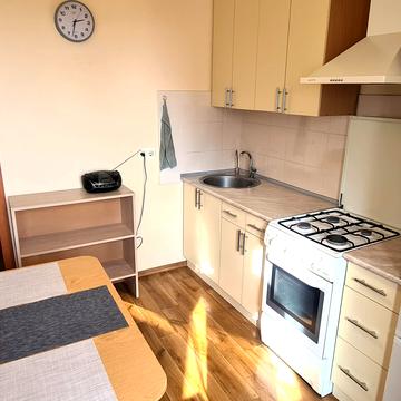 Балукова вул., 2-Б