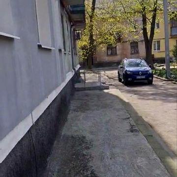 Продам квартиру под ремонт ! ЖК ОСББ