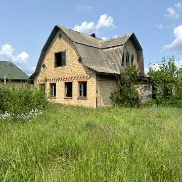 Веселинівка. Баришевський район Продаж  двоповерхового будинку + 25сот