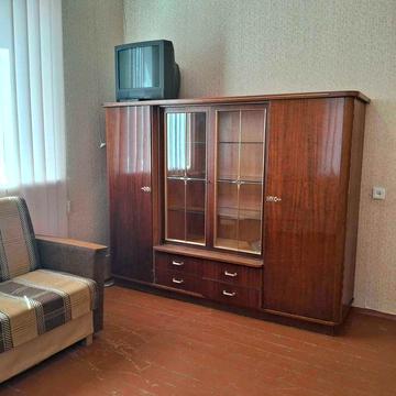 Продам 2-х ком.кв-ру в Центре,,по ул.Победы