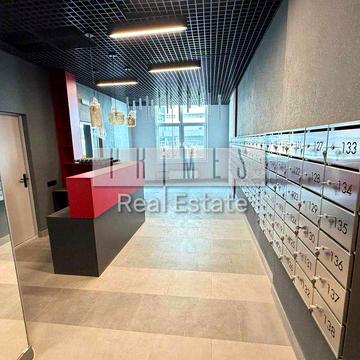 Продаж 1к квартири без ремонту, Русанівська Гавань, вул. Маланюка Євгенія, 101