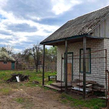 Дача, біля м. Прилуки. СТ НАФТОВИК, цегляний будинок, ділянка 5 соток