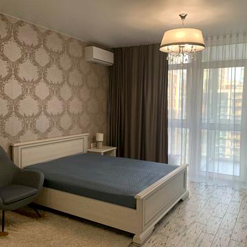 Предславинська вул., 53