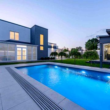 Будинок 310 м2, 9 соток, Центр ( Защитников Украины, Киевская) 124895