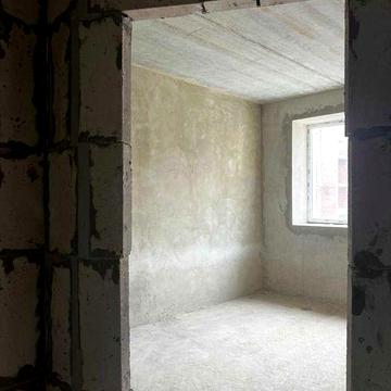 Продаж 1-кім квартири готової до ремонту, центр міста, Княгинин ЖК Княгинин